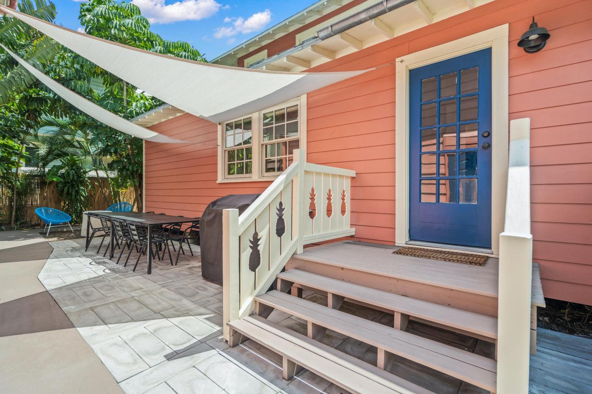 Julia Place * Sarasota